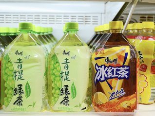 另一方面则精准拿捏住线下餐饮从业者的