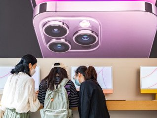 在全球折叠屏市场